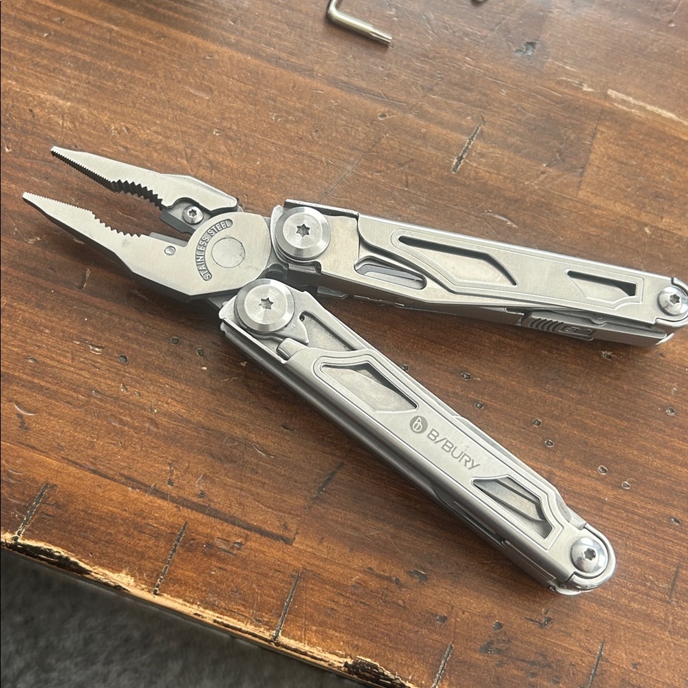 Silver Multitools Pliers Pro - Picture 4 of 8